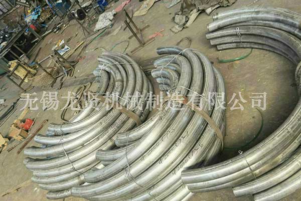 制作封頭盤管的材質(zhì)有哪些特色？