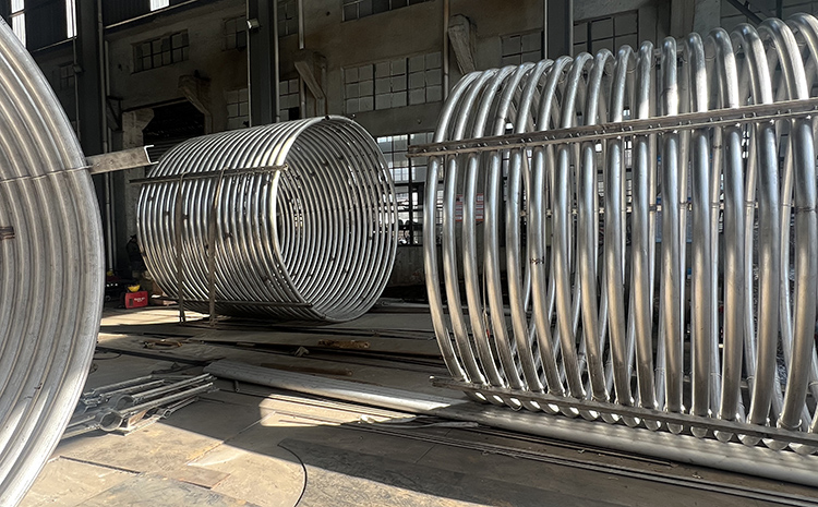 無錫龍賢機(jī)械制造有限公司生產(chǎn)哪些類型的不銹鋼管？